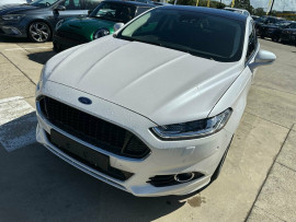 2018 MY18.75 Ford Mondeo MD Titanium Hatch image 7