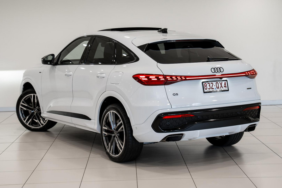2026 Audi Q5 e-hybrid 270kW SUV