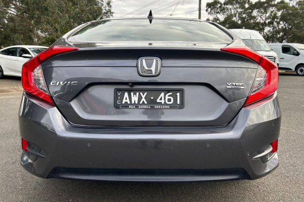 2018 Honda Civic 10th Gen VTi-L Sedan Image 8