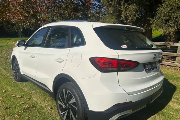 2024 MY24.5 MG ZS EV ZS ESSENCE H24.5 Essence SUV