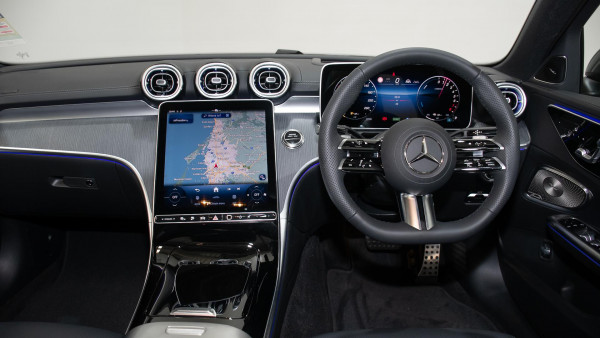 2026 Mercedes-Benz C-Class W206 C350 e Sedan image 7