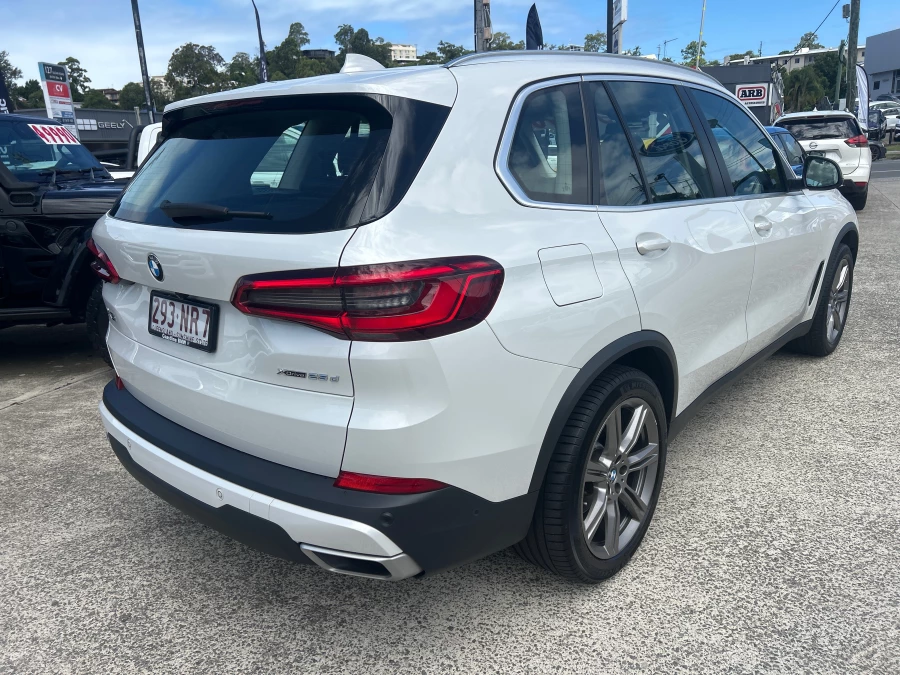 2020 BMW X5 G05 xDrive25d SUV Image 6