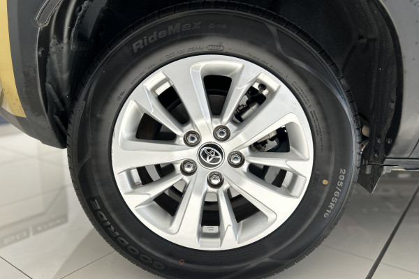 2021 Toyota Yaris Cross MXPB10R GX SUV Image 6
