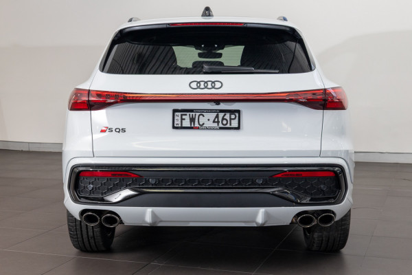 2025 Audi SQ5 GU edition one SUV image 5