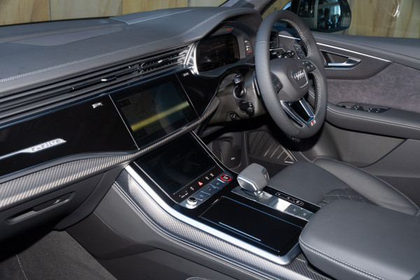 2026 MY25 Audi SQ7 4M TFSI SUV image 7