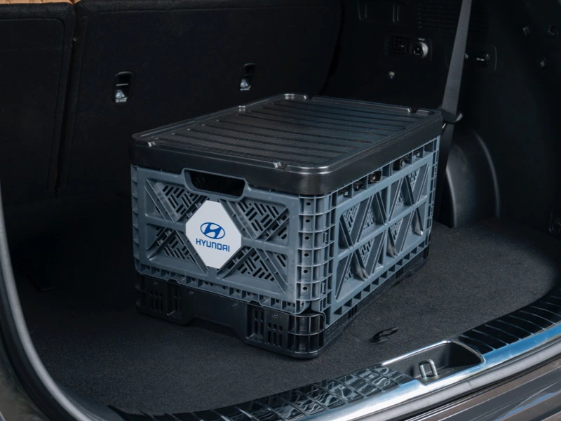 Hyundai collapsaible crate box.