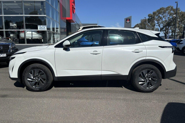 2025 Nissan QASHQAI J12 ST SUV