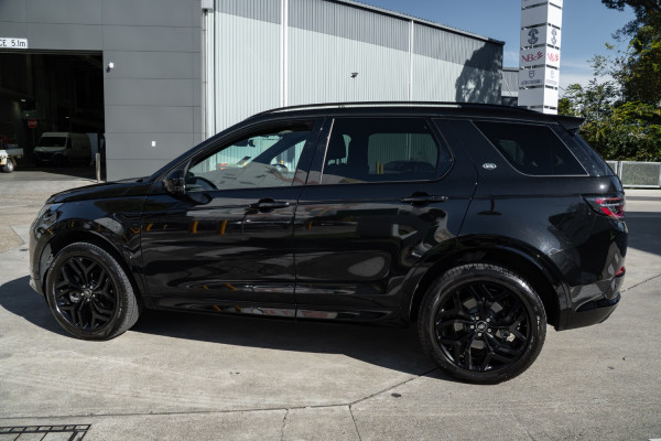 2026 Land Rover Discovery Sport L550 P250 Landmark SUV image 3