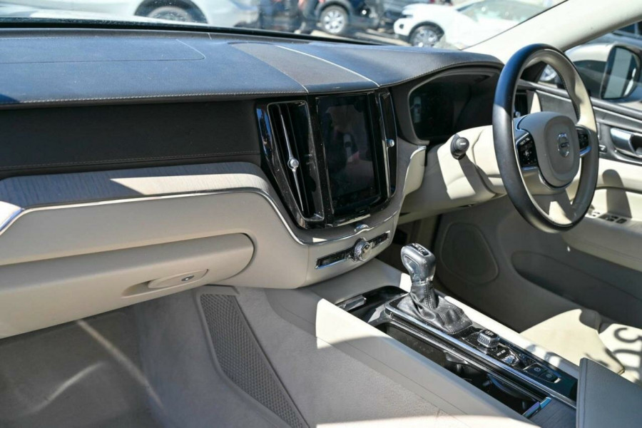 2019 MY20 Volvo XC60 UZ T5 Inscription SUV Image 13