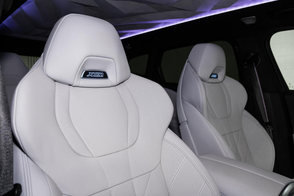2025 BMW XM G09 Label SUV image 9
