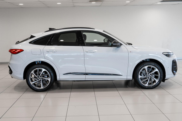 2025 Audi Q5 GU TFSI 150kW SUV image 3