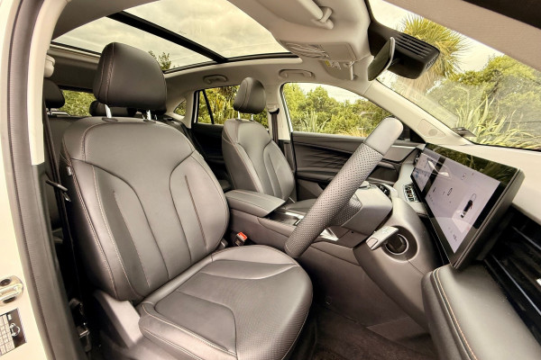 2025 MG HS AS33H Essence Hybrid+ SUV Image 10