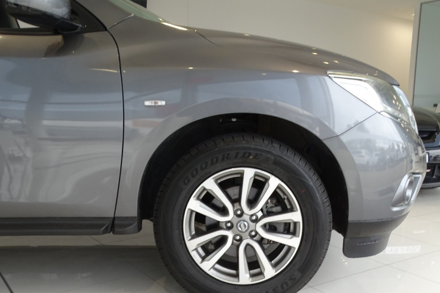 2016 MY15 Nissan Pathfinder R52 ST SUV Image 6