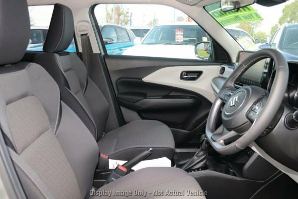 2026 Suzuki Swift UZ Hybrid Plus Hatch Image 9