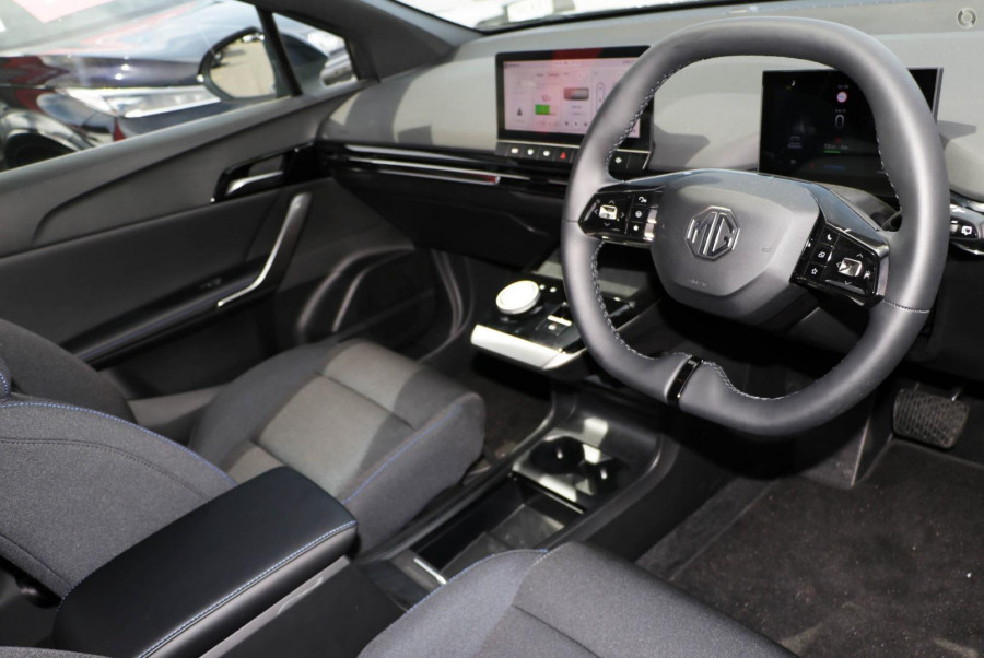 2024 MG MG4 MEH32 Excite 51 Hatch Image 6