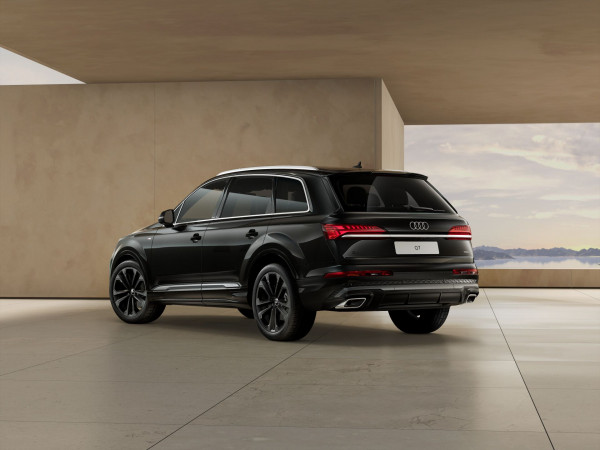 2026 Audi Q7 4M TDI 210kW S line SUV image 5