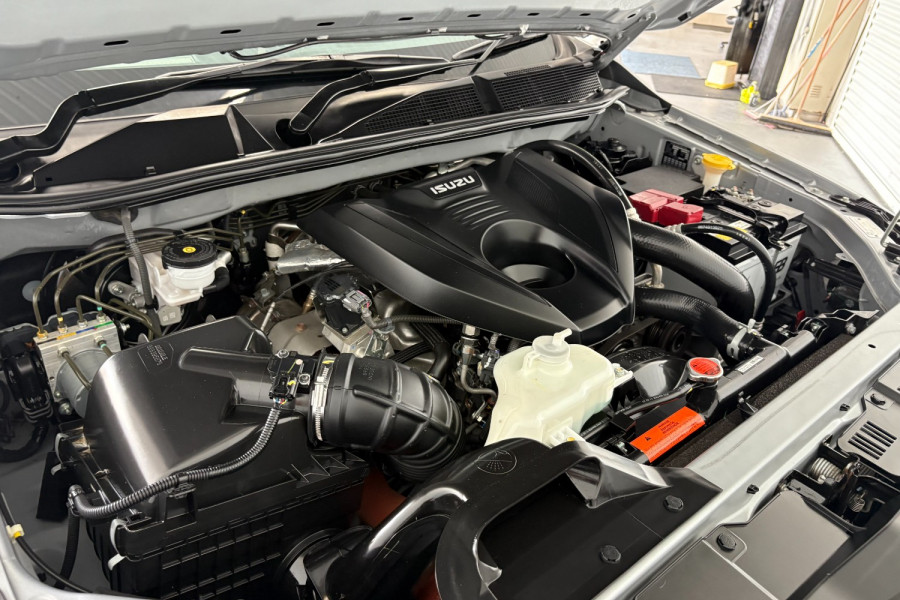 2021 MY22 Isuzu D-MAX RG SX High Ride Cab Chassis Image 15