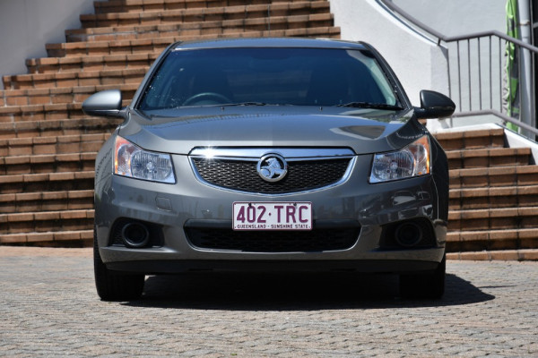2011 Holden Cruze Vehicle Description. JH  II MY11 CD SEDAN 4DR MAN 5SP 1.8I CD Sedan Image 2