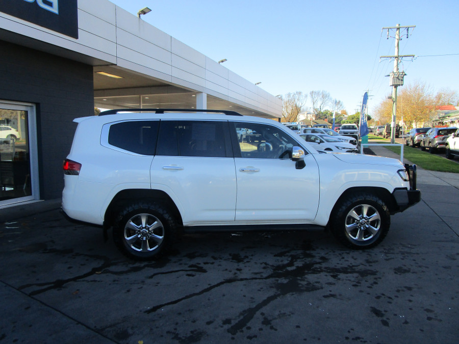 2021 Toyota LandCruiser 5E55190D0 Sahara Wagon Image 8