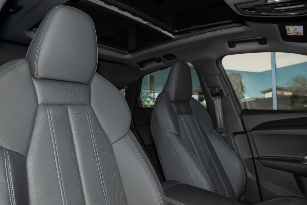 2026 Audi Q5 e-hybrid 270kW SUV image 10