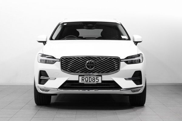 2026 Volvo XC60 UZ B5 Plus 2L MHeV AWD SUV Image 2