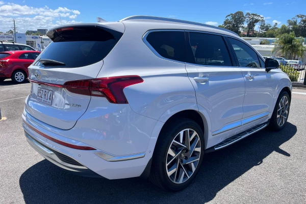 2021 Hyundai Santa Fe TM.V3 Highlander SUV Image 9