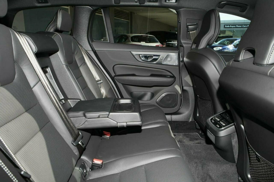 2019 MY20 Volvo V60 F-Series T5 R-Design Wagon Image 9