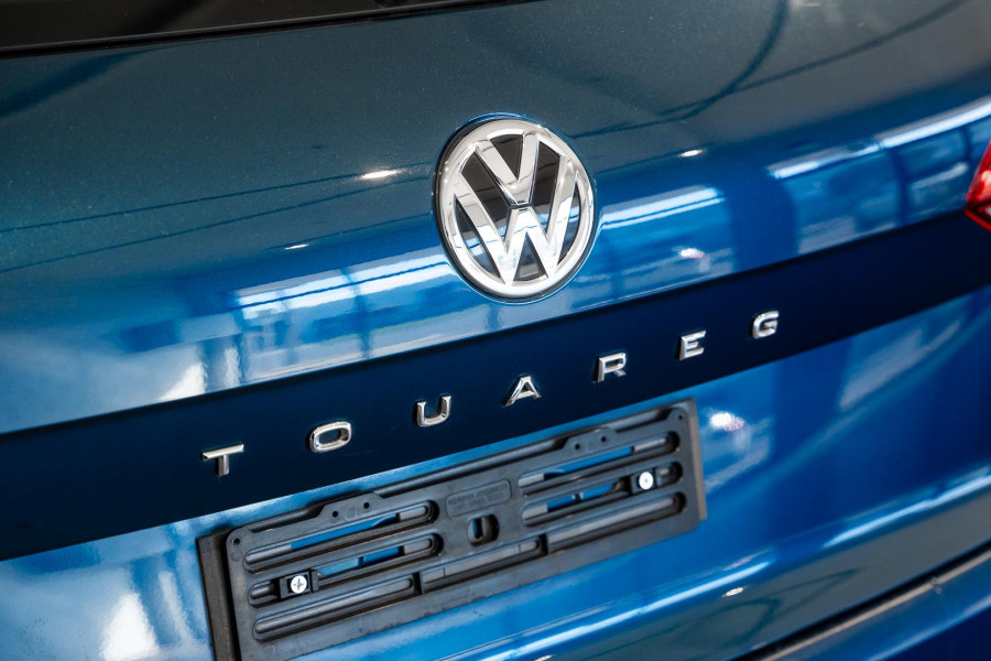 2019 Volkswagen Touareg CR 190TDI Launch Edition SUV Image 9