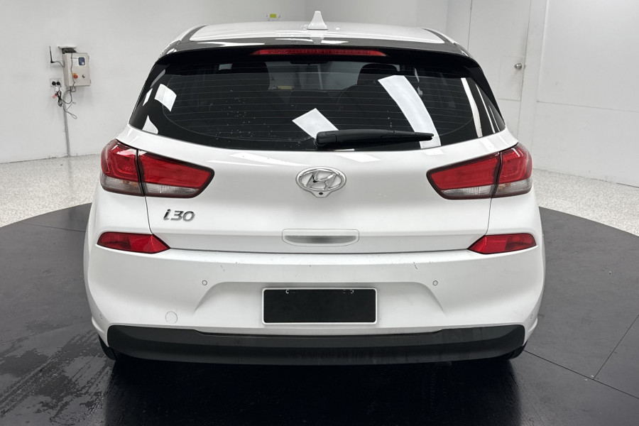 2017 MY18 Hyundai i30 PD Active Hatch Image 10