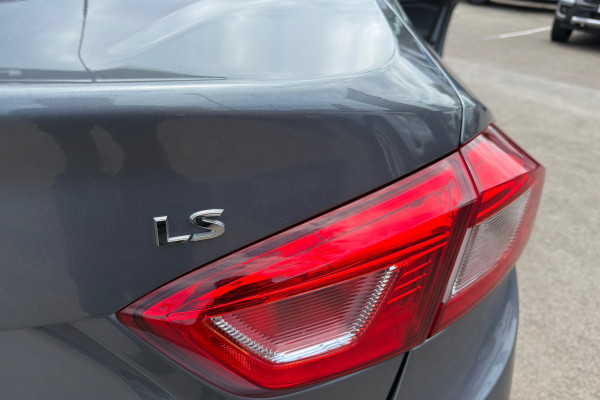 2018 Holden Astra BL LS+ Sedan Image 25