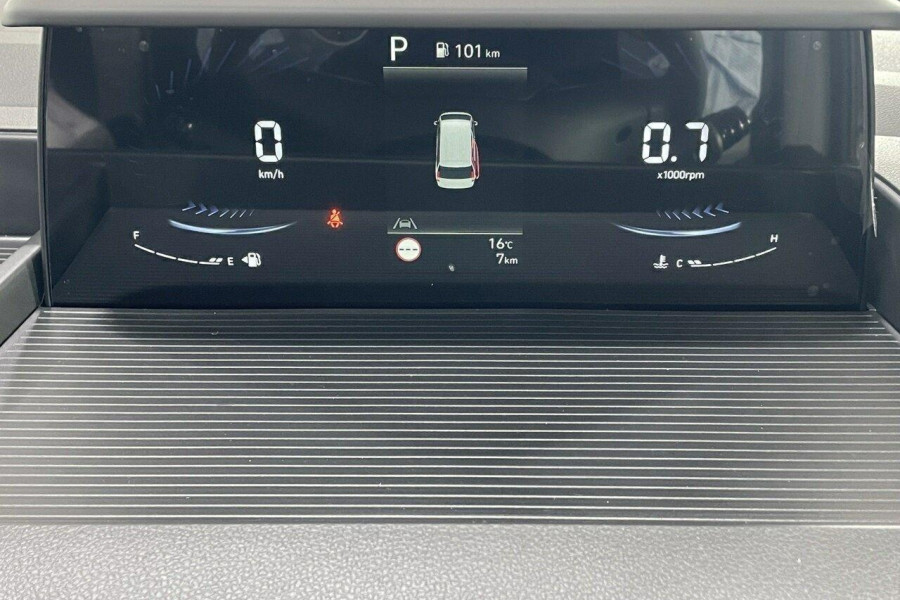 2025 Hyundai Staria Load US4.V3  Van Image 13