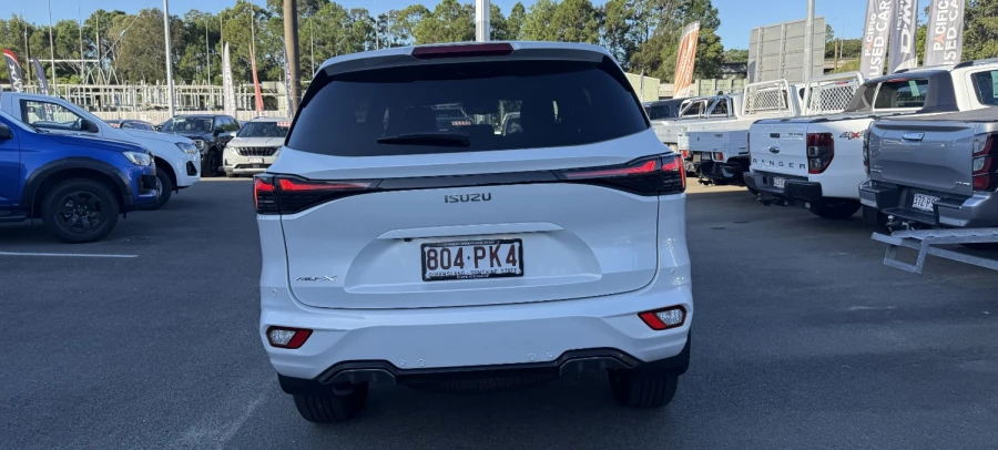 2025 MY25.5 Isuzu MU-X RJ LS-T SUV Image 8