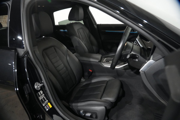 2023 BMW i4 eDrive40 M Sport Coupe Image 24