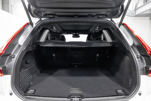 2026 Volvo XC60 UZ B5 AWD Ultra Dark SUV Image 8