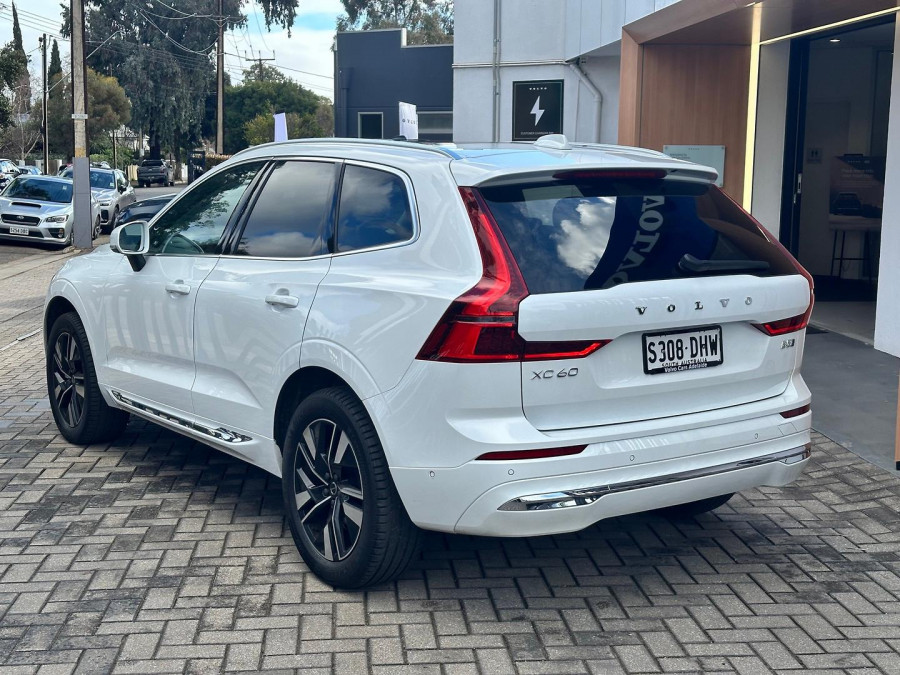 2025 MY26 Volvo XC60 UZ Plus B5 Bright SUV Image 2