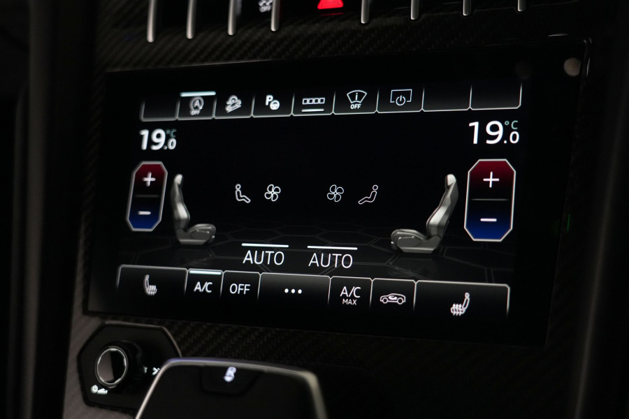 2022 Lamborghini Urus SUV Image 46
