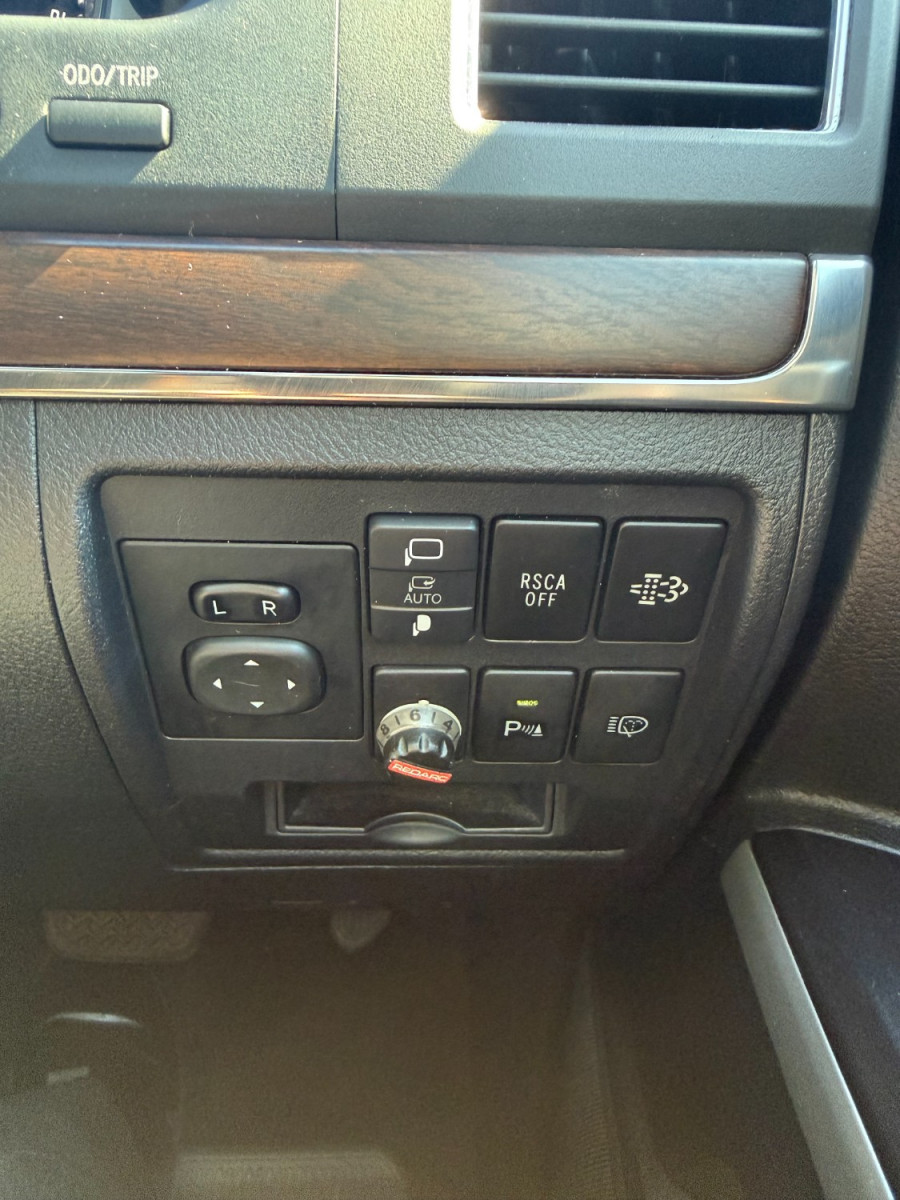 2019 Toyota LandCruiser VDJ200R VX SUV Image 18