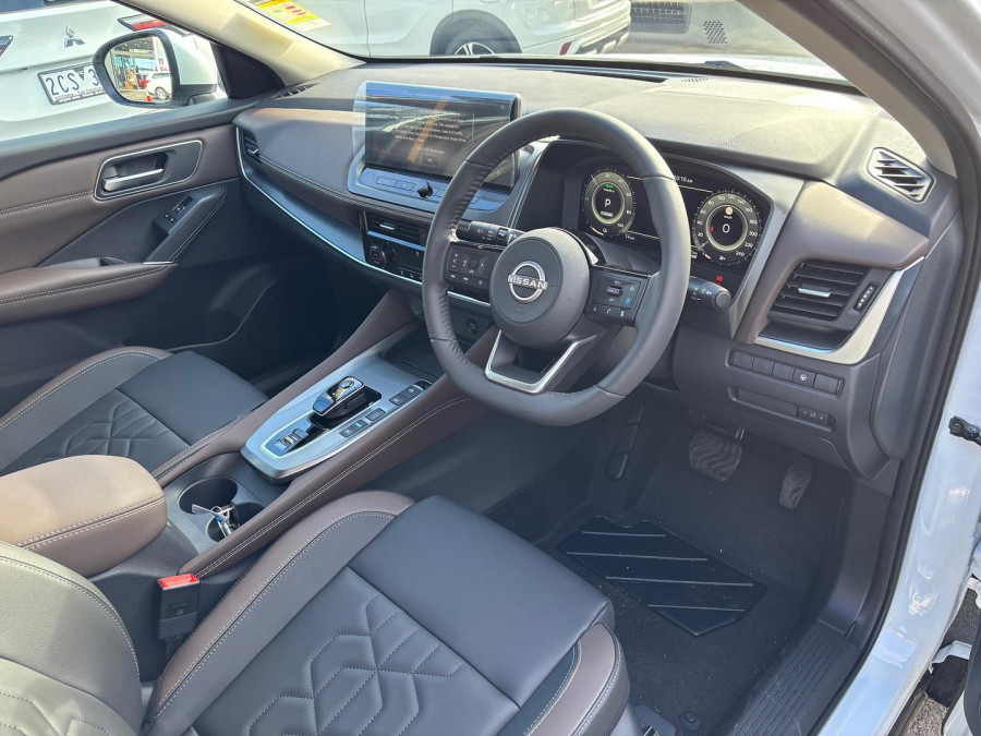 2025 Nissan QASHQAI J12 Ti e-POWER SUV Image 17