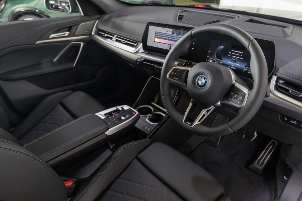 2026 BMW X1 U11 xDrive25e M Sport SUV image 6