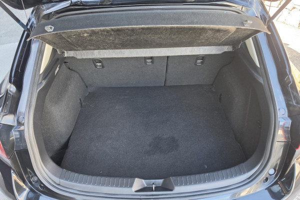 2014 Mazda 3 BM Series Neo Sport Hatch Image 17