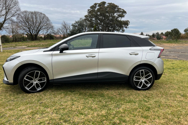 2024 MG MG4 MEH32 Long Range 77 Hatch