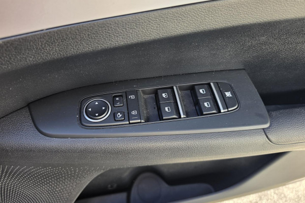 2022 Kia Cerato BD Sport+ Hatch Image 12