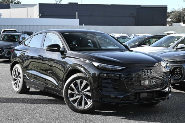 2025 Audi Q6 e-tron GF  SUV image 2