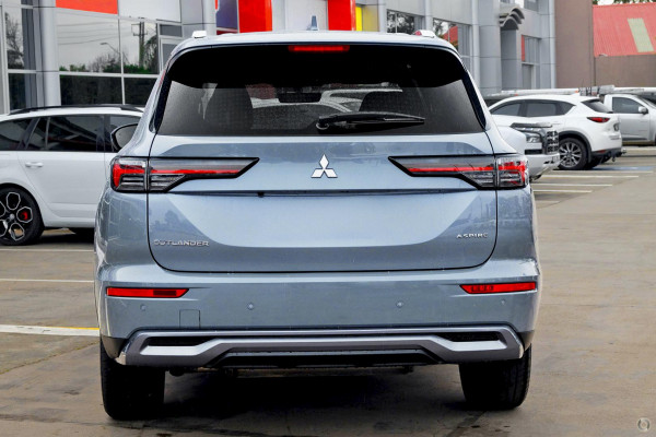 2025 Mitsubishi Outlander ZM Aspire SUV Image 3