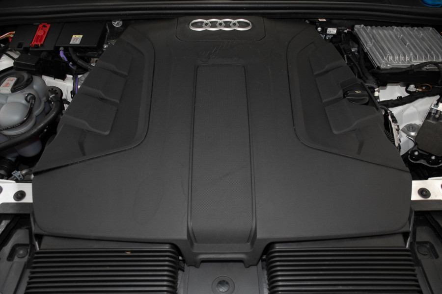 2021 Audi Q7 4M 45 TDI SUV Image 24