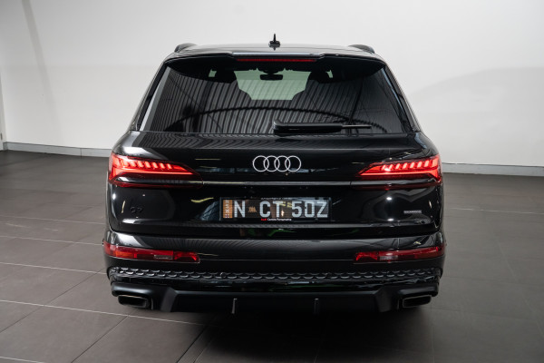 2026 MY25 Audi Q7 4M TFSI 250kW S line SUV image 5