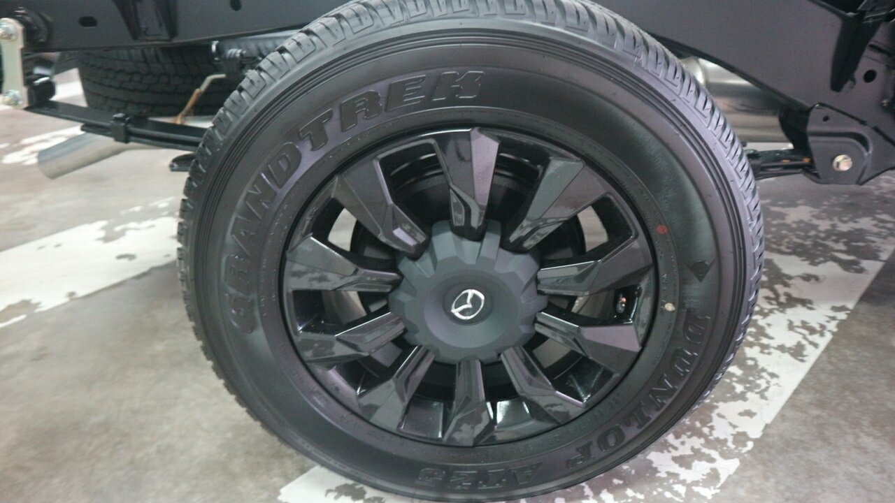2025 Mazda BT-50 TF XT Cab Chassis Image 7