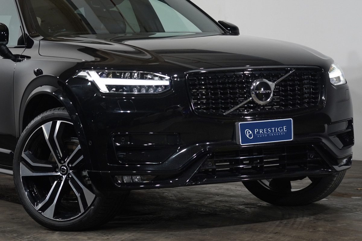 2021 Volvo XC90 T6 R-Design (Awd) SUV Image 2