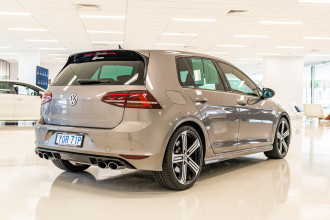 2016 Volkswagen Golf 7 R Hatchback Image 5