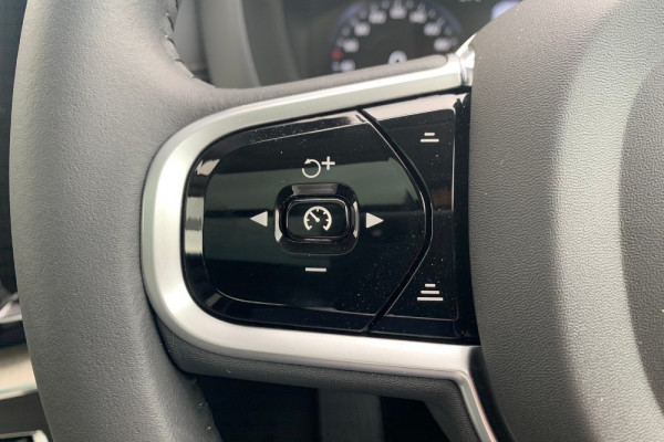 2020 Volvo XC60 UZ T5 Inscription Suv Image 5